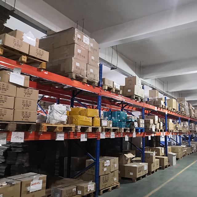 庫房成品區(qū)